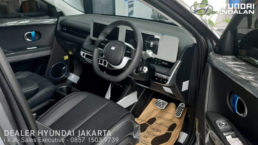 Interior Hyundai IONIQ 5 Indonesia 2023 Black 2